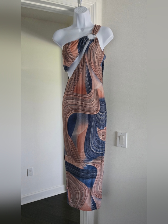 Goodtime Dresses & Skirts - Goodtime USA one-Shoulder O-ring Abstract Print Maxi Dress in pink and navy - M